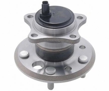 WHEEL HUB